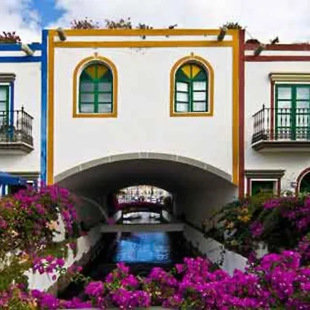 Ojo De Halcon By Casas Cocodrilo Playa del Ingles (Gran Canaria)